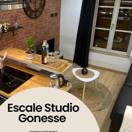 Escale Studio 21M Aeroport Cdg Parc Expo Asterix Gonesse Exterior foto