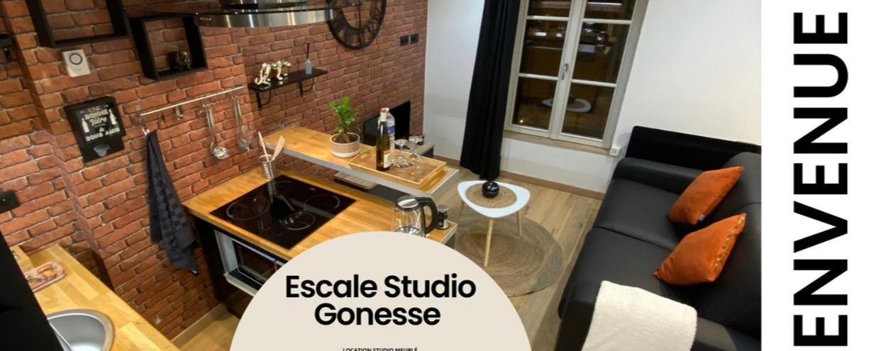 Escale Studio 21M Aeroport Cdg Parc Expo Asterix Gonesse Exterior foto
